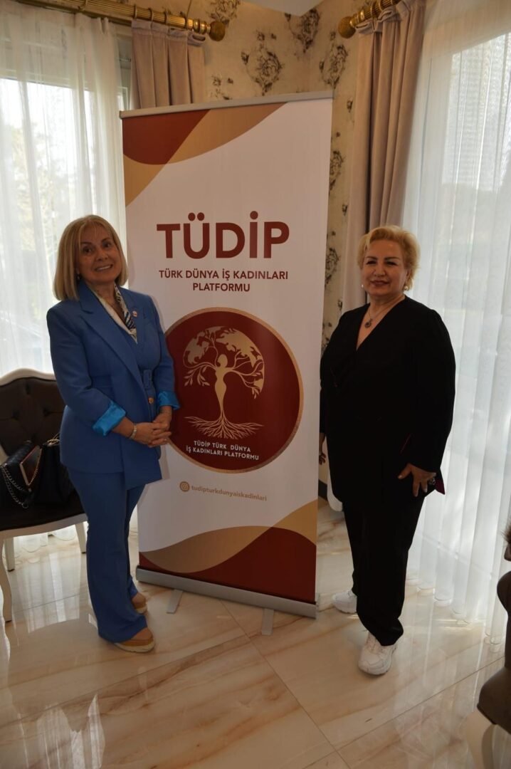 Gülnur Kamaşak, Suna Dumankaya